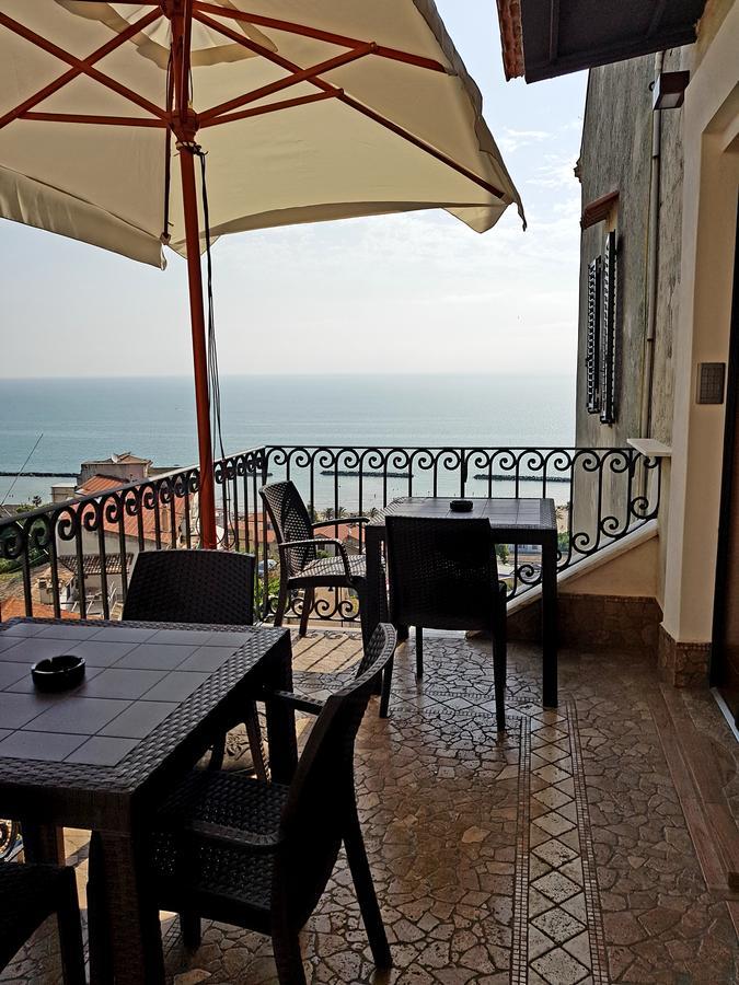 B&B Porta Marina Гроттамаре Экстерьер фото